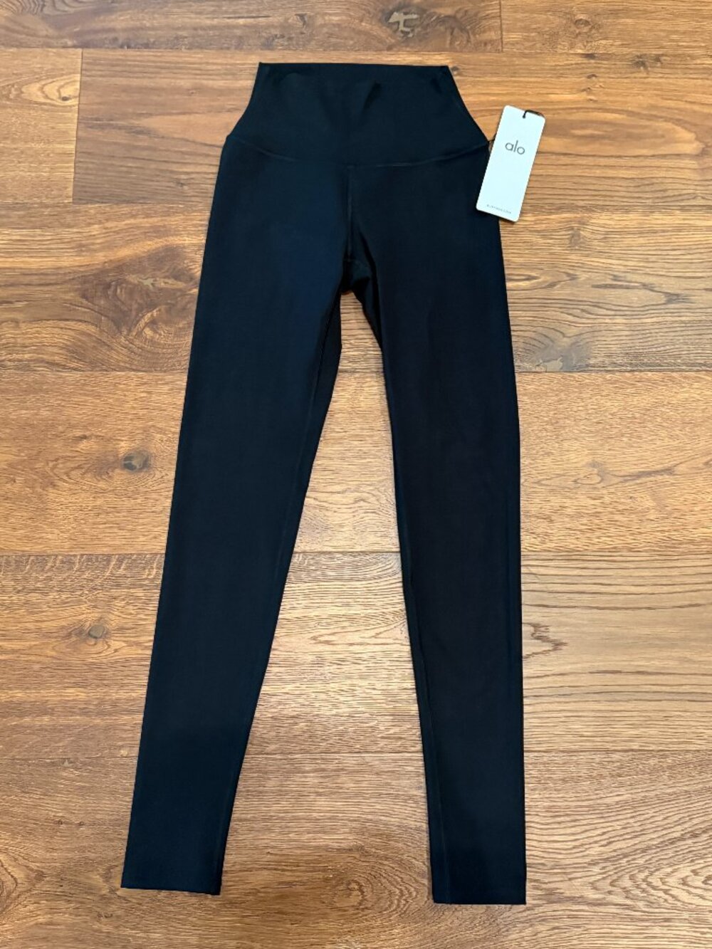 NWT - ALO Softsculpt High-Waist Legging - Black - Size Small - Picture 5 of 9